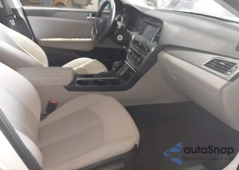 2016 Hyundai Sonata Se z USA, uszkodzony, nr VIN 5NPE24AF4GH334510